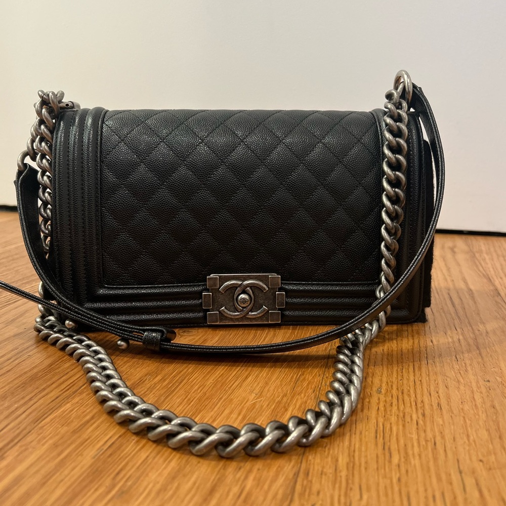 Chanel Caviar Boy Bag (Medium)